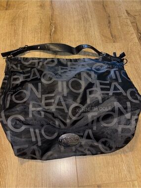 Kenneth Cole weekender bag